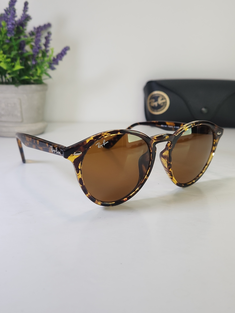Ray-Ban Sunglasses Round. Havana Sunglasses 51□20. Made In Italy. RB 2180. 51mm
